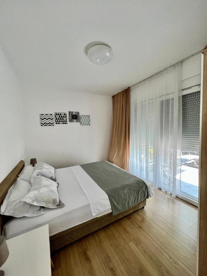 Apartments Tivat Exterior foto