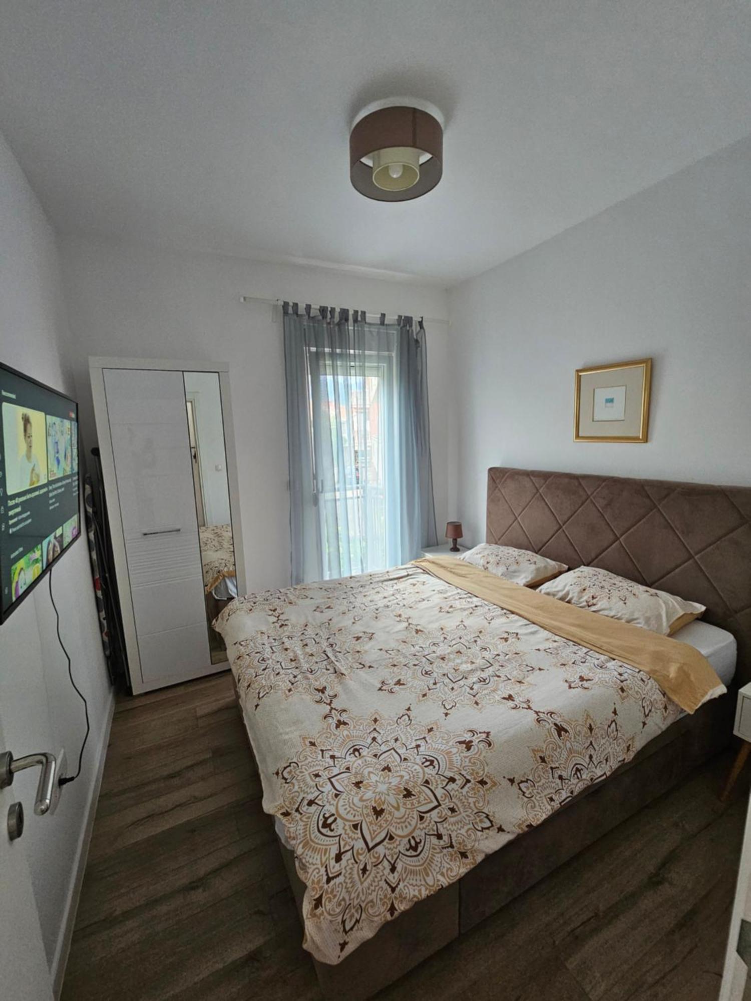 Apartments Tivat Habitación foto